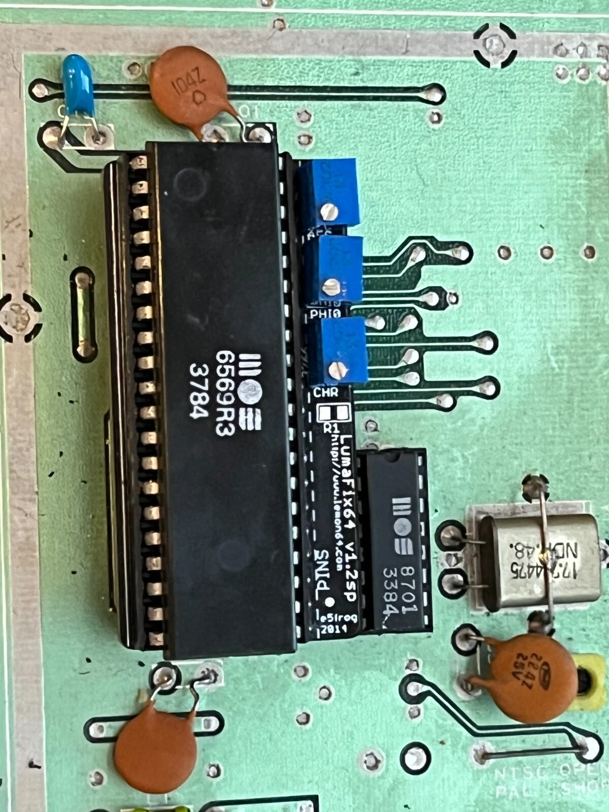 Commodore 64 LumaFix Video Filter Mod - Standard LumaFix v1.2 thumbnail 5